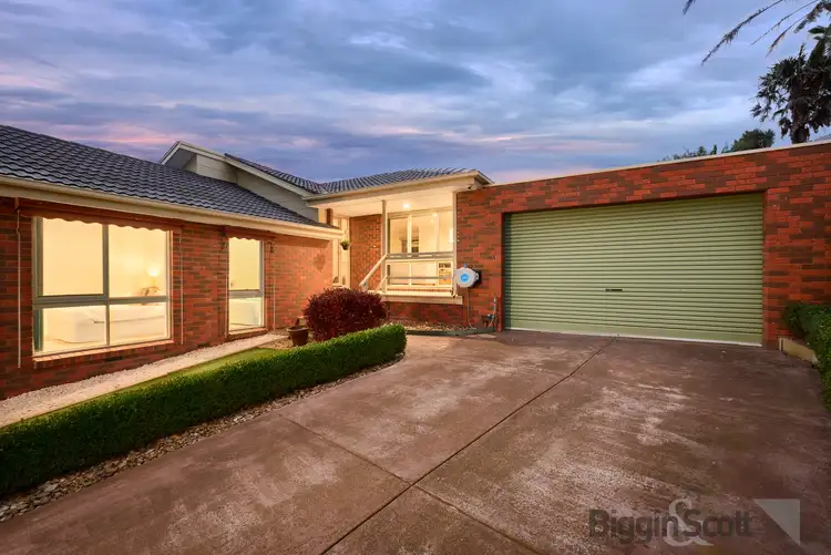 Third view of Homely house listing, 3 Goldsmith Close, Endeavour Hills VIC 3802