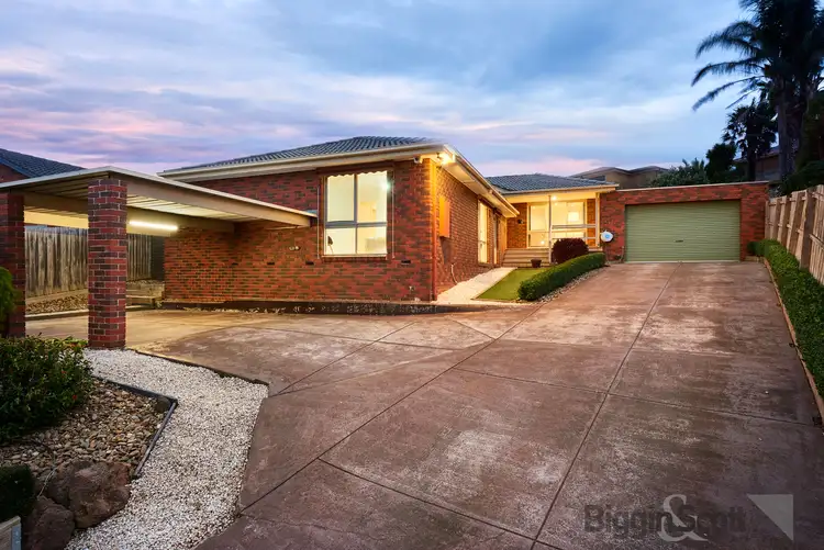 Fourth view of Homely house listing, 3 Goldsmith Close, Endeavour Hills VIC 3802