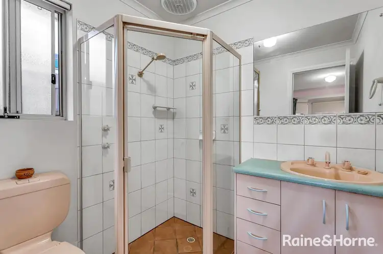 Fifth view of Homely house listing, 10 Riddoch Crescent, Woodcroft SA 5162