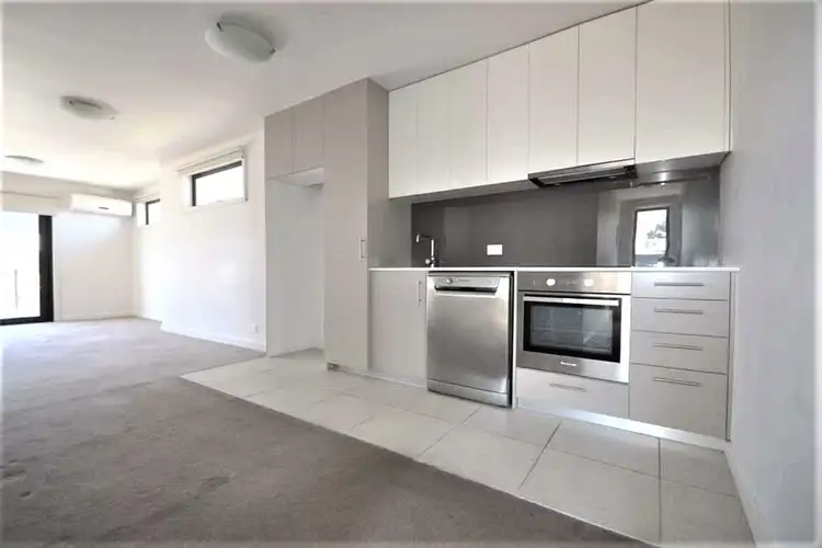 11/39 Rosstown Road, Carnegie VIC 3163