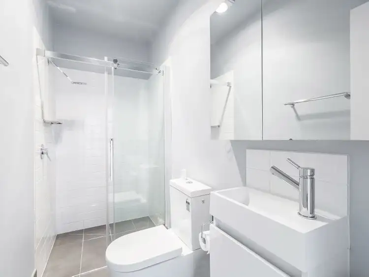 Third view of Homely apartment listing, 3/165 Sunshine Road, West Footscray VIC 3012