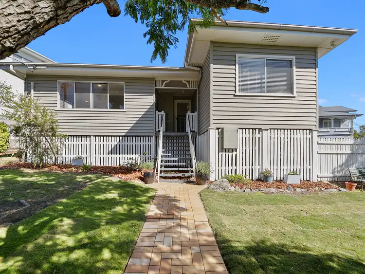 18 Fork Street, Coorparoo QLD 4151