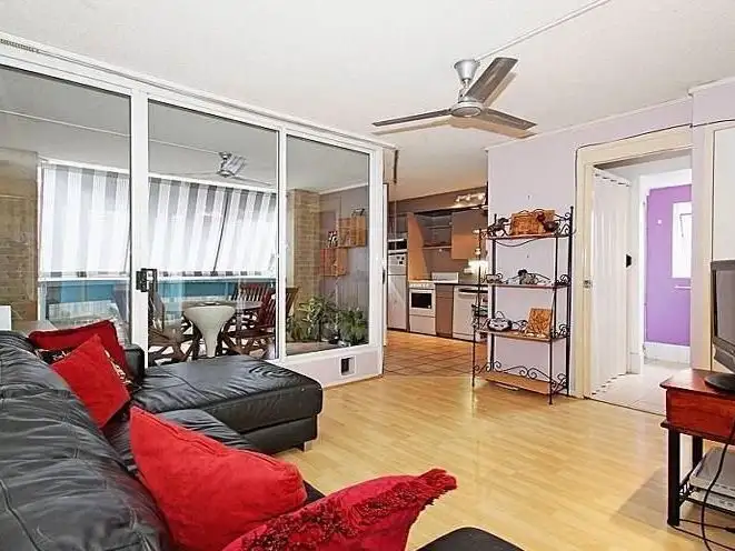 Sixth view of Homely unit listing, 5/23 Quinton Street, Kangaroo Point QLD 4169