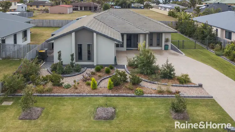 Second view of Homely house listing, 3 Belleni Court, Point Vernon QLD 4655