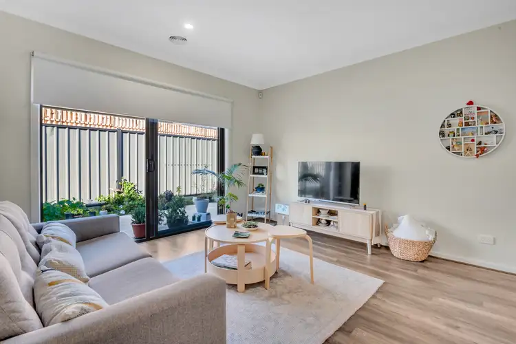 Third view of Homely house listing, 5 Gundagai Circuit, Kalkallo VIC 3064