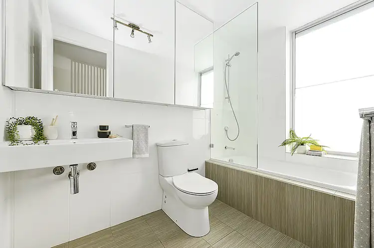 Sixth view of Homely apartment listing, 15/142-144 Francis Street, Bondi Beach NSW 2026