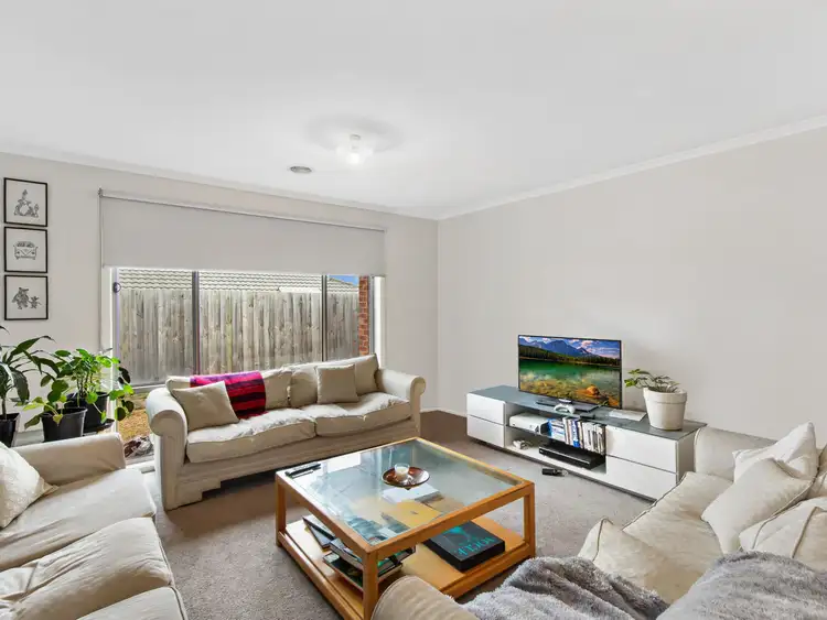 Second view of Homely house listing, 16 Berta Rise, Drouin VIC 3818