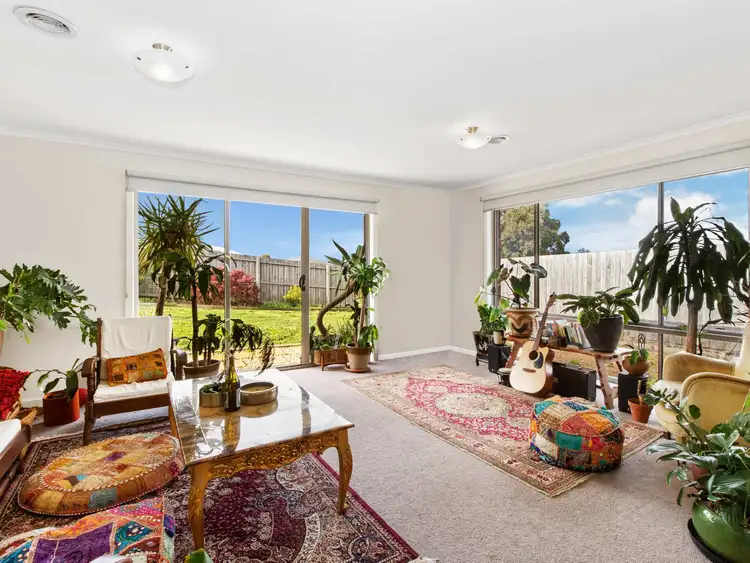 Fifth view of Homely house listing, 16 Berta Rise, Drouin VIC 3818