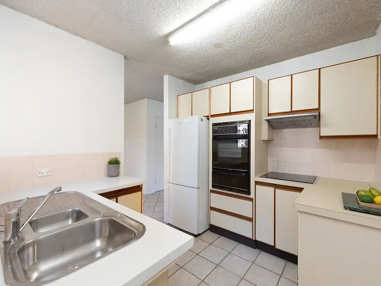 Third view of Homely unit listing, 2/37 Ascog Terrace, Toowong QLD 4066