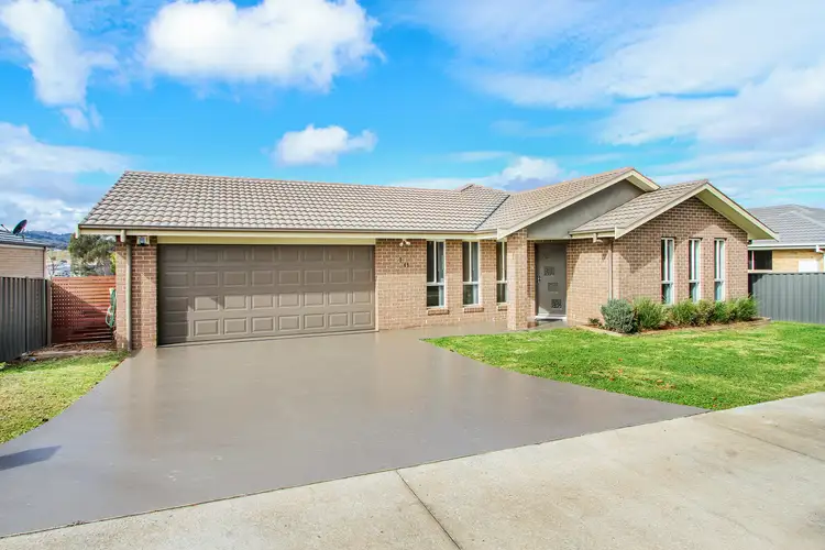 40 Semillon Drive, Tamworth NSW 2340