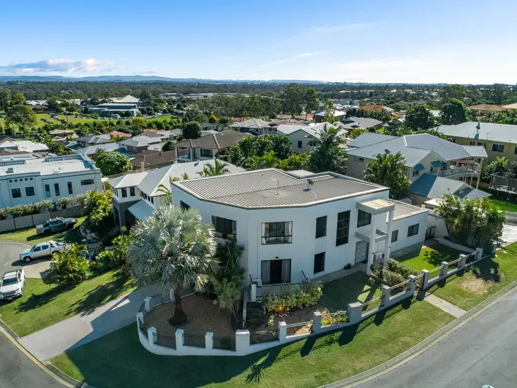35 Sweetapple Place, Manly West QLD 4179