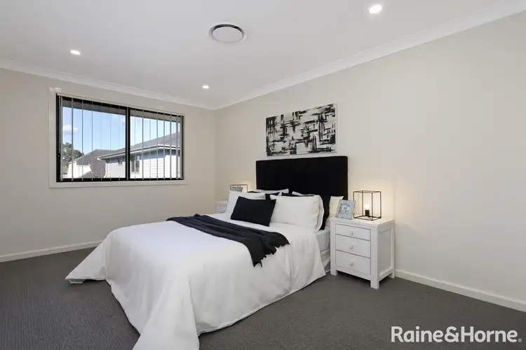 2/156 Adelaide Street, St Marys NSW 2760