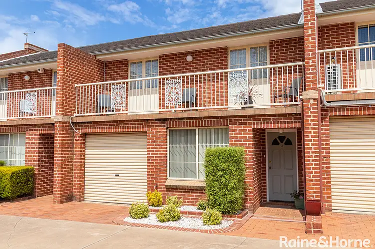 3/171 Keppel Street, Bathurst NSW 2795