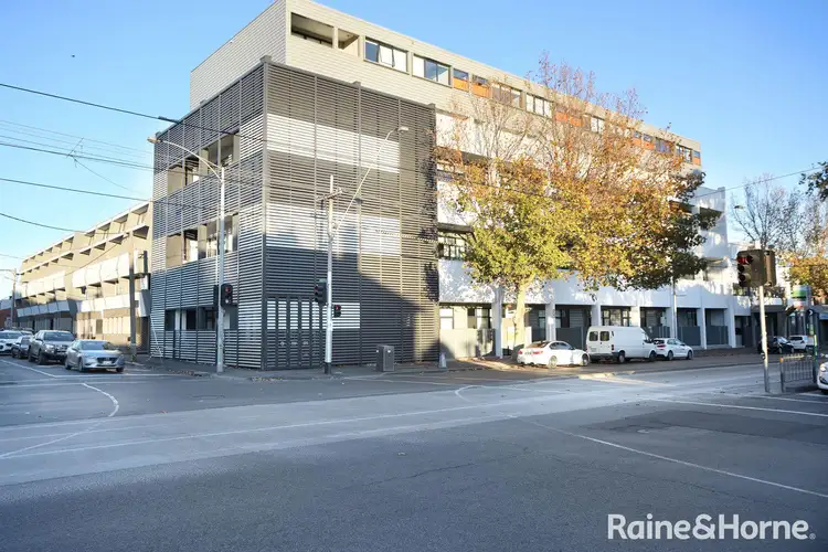 600 Nicholson Street