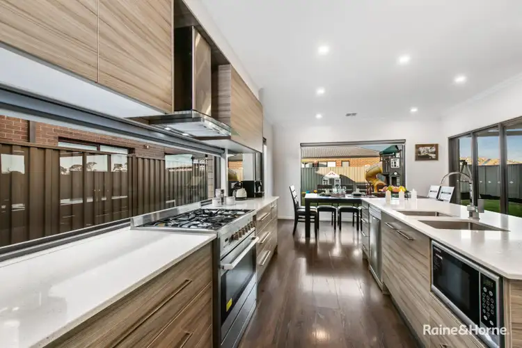Seventh view of Homely house listing, 33 Brittle Gum Road, Cranbourne East VIC 3977