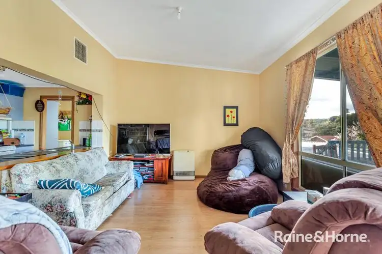 Fifth view of Homely house listing, 90 Carbenet Drive, Hackham SA 5163
