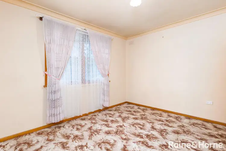 Fifth view of Homely house listing, 31 Condon Avenue, Mount Austin NSW 2650