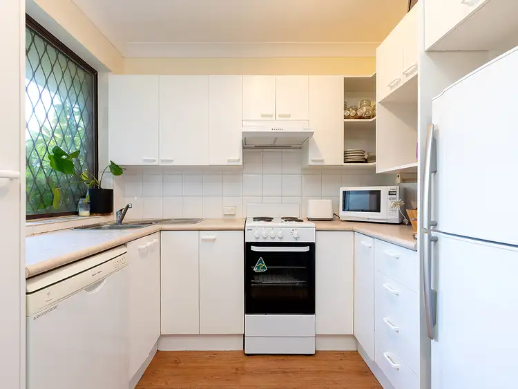 Fourth view of Homely unit listing, 4/19 Lucinda Street, Taringa QLD 4068