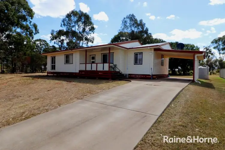 6 HOLLIDAY STREET, Kingaroy QLD 4610