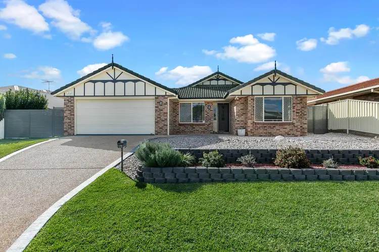 19 Muscat Avenue, Victoria Point QLD 4165