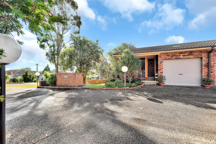 1/4 Caroline Street, Vincentia NSW 2540