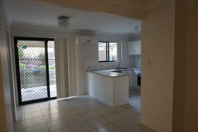 Fifth view of Homely townhouse listing, 130 ROCKFIELD ROAD, Doolandella QLD 4077