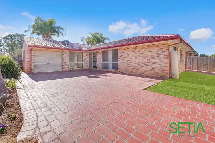 10 Azzopardi Avenue