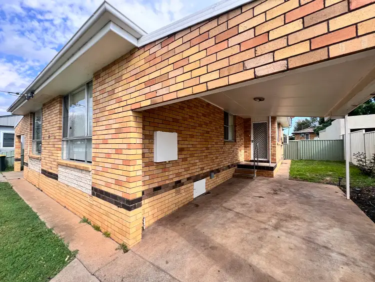 2/26 Elm Street, Tamworth NSW 2340