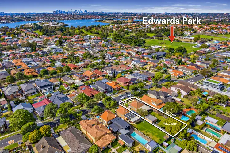 12 Lancelot Street, Concord NSW 2137