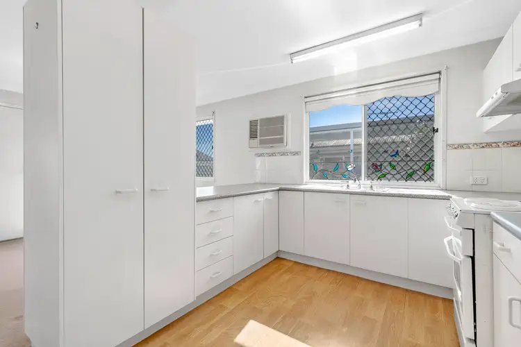 Second view of Homely villa listing, 3/2 Ford Court, Carindale QLD 4152