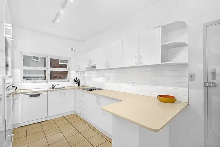 Third view of Homely apartment listing, 5/6 Gladswood Gardens, Double Bay NSW 2028