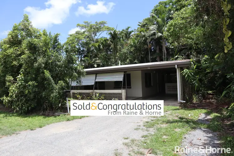 92 Front Street, Mossman QLD 4873