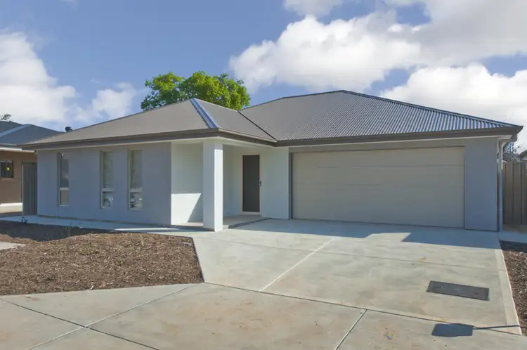 Main view of Homely house listing, 2/8 Albert Place, Mount Barker SA 5251