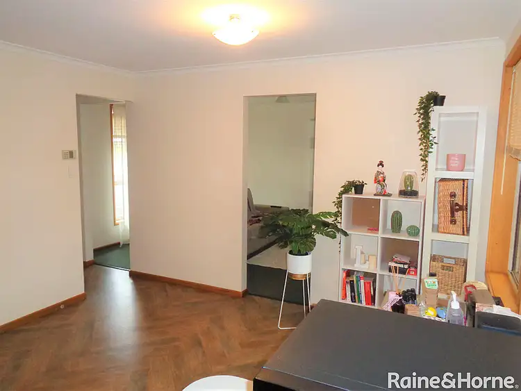 Seventh view of Homely house listing, 8 Kimpton Close, Willaston SA 5118