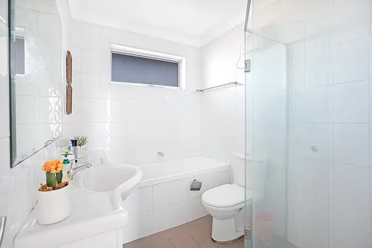 Fifth view of Homely unit listing, 12/18 Burke Road, Cronulla NSW 2230