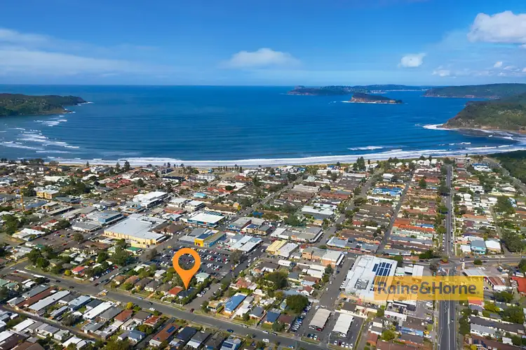 22 Wellington Street, Umina Beach NSW 2257