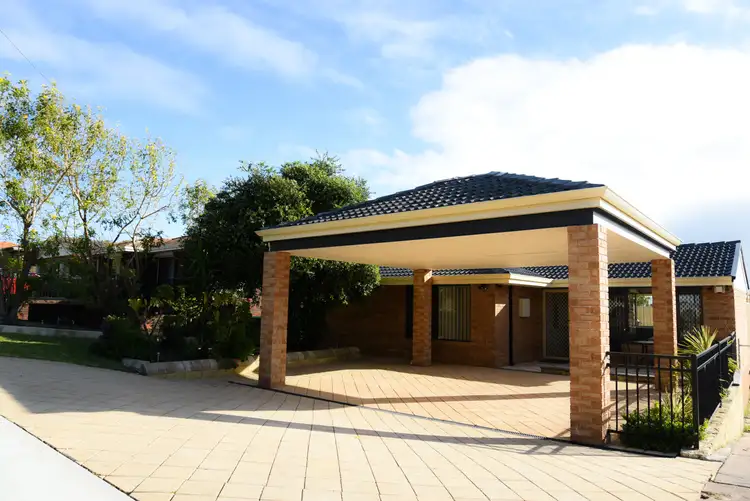 15 Aumerle Way, Spearwood WA 6163