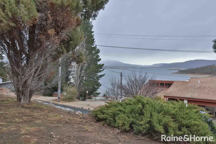 2/8 Townsend Street, Jindabyne NSW 2627