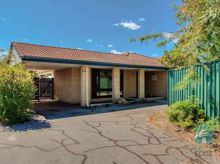 23 Davesia Mews