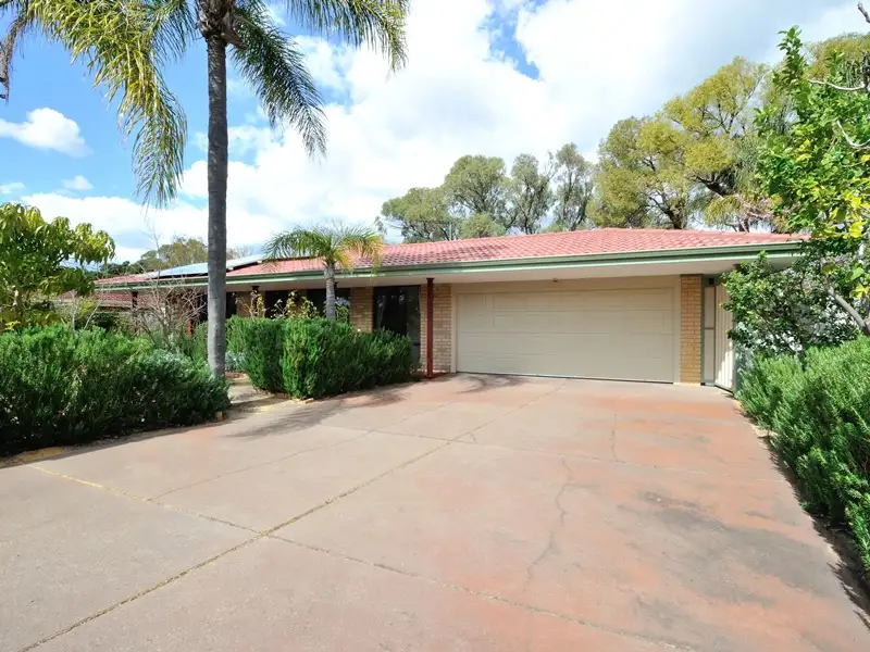 Main view of Homely house listing, 25 Broughton Way, Orelia WA 6167