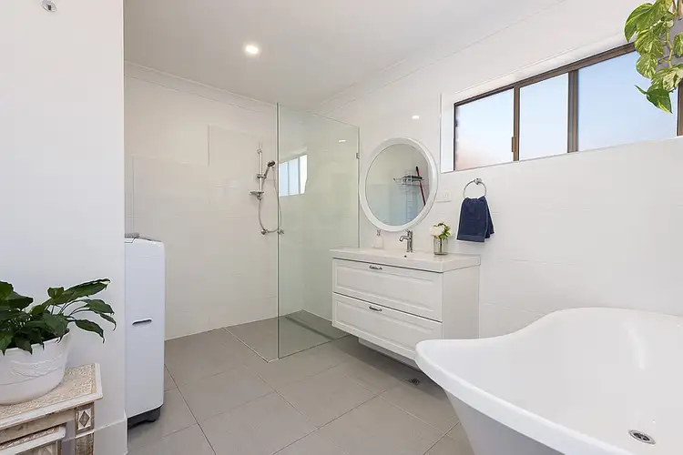 Sixth view of Homely apartment listing, 4/44 Miskin Street, Toowong QLD 4066