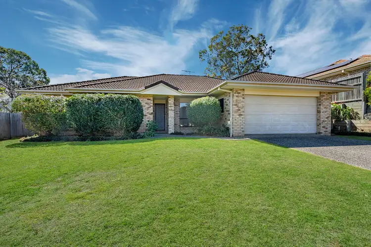 12 Hinterwood Ct, Edens Landing QLD 4207