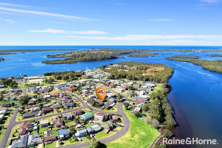 22 Bartlett Drive, Greenwell Point NSW 2540