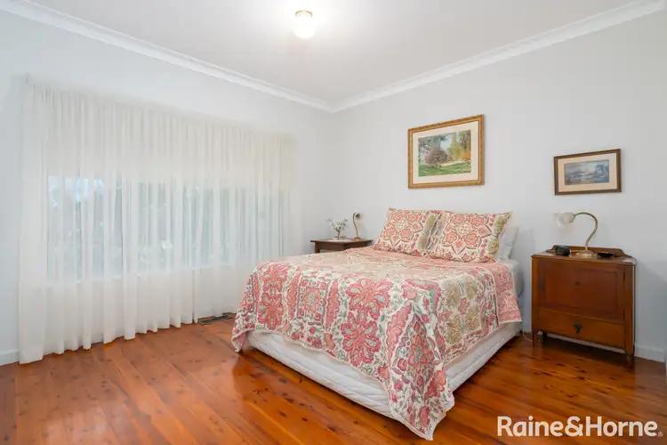 Sixth view of Homely house listing, 56 White Avenue, Kooringal NSW 2650