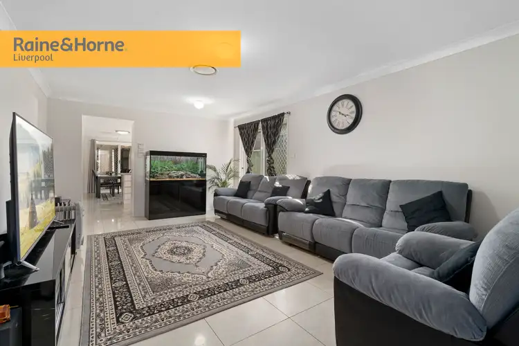 14 Chestnut Crescent, Prestons NSW 2170