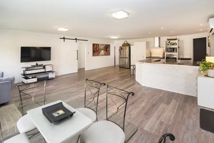 8 Petrel Cove, Geographe WA 6280