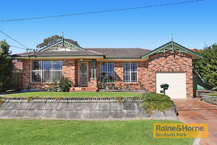 1a Thorpe Road, Kingsgrove NSW 2208