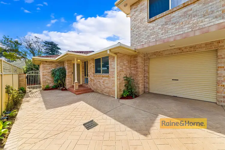 Second view of Homely house listing, 2/165 Booker Bay Road, Booker Bay NSW 2257