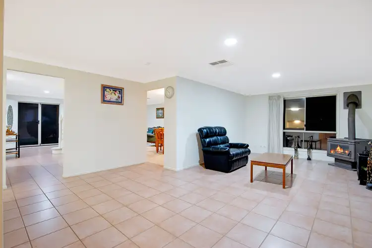 Fifth view of Homely house listing, 2 John Samuel Place, Ormiston QLD 4160