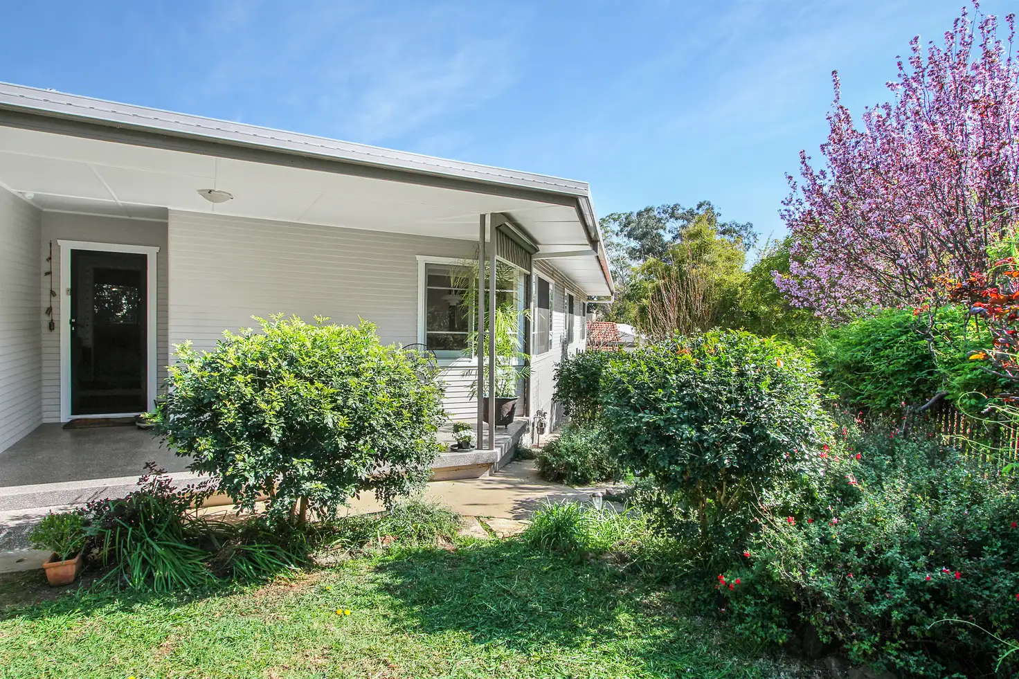 Main view of Homely house listing, 2 Bellevue Crescent, Tamworth NSW 2340